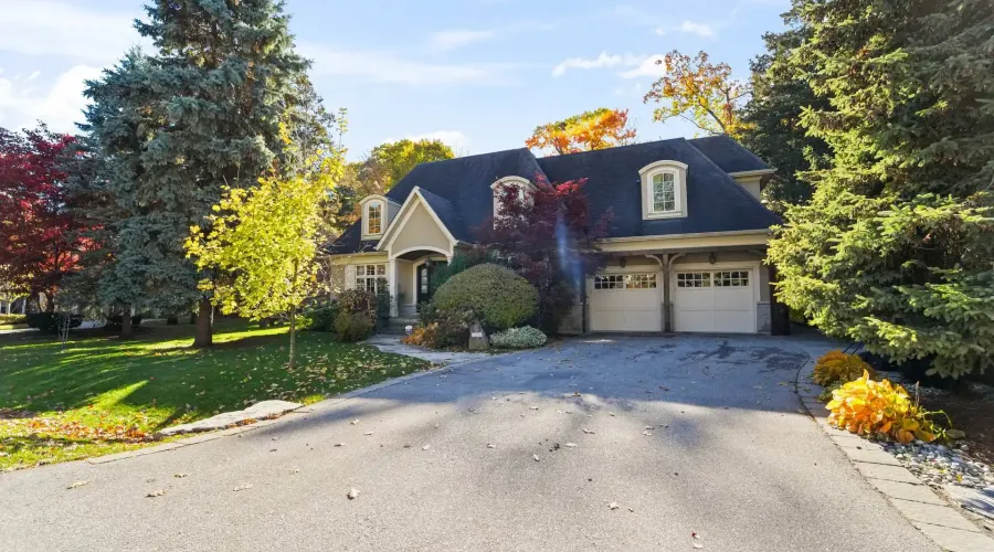 1286 Woodeden Drive, Mississauga, Ontario, L5H 2T6, Canada, 4 Bedrooms Bedrooms, ,7 BathroomsBathrooms,Residential,For Sale,2011222