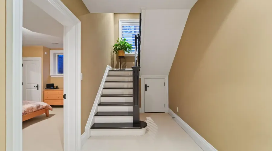 1286 Woodeden Drive, Mississauga, Ontario, L5H 2T6, Canada, 4 Bedrooms Bedrooms, ,7 BathroomsBathrooms,Residential,For Sale,2011222