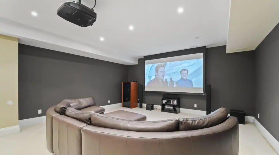 1286 Woodeden Drive, Mississauga, Ontario, L5H 2T6, Canada, 4 Bedrooms Bedrooms, ,7 BathroomsBathrooms,Residential,For Sale,2011222