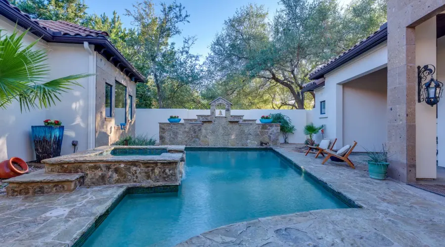 3 The Hills Dr, The Hills, Texas, 78738, United States, 4 Bedrooms Bedrooms, ,4 BathroomsBathrooms,Residential,Pending,The Hills Dr,2011223