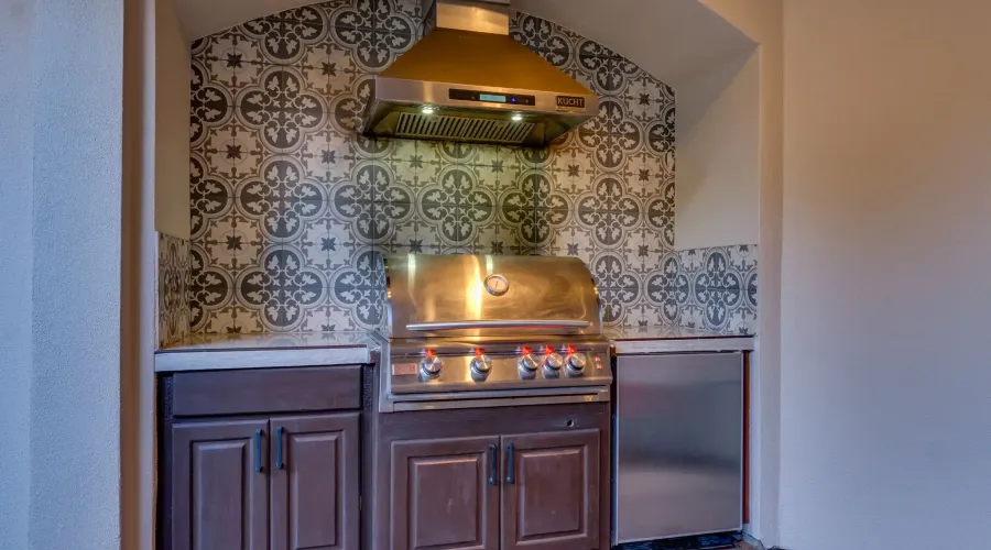 3 The Hills Dr, The Hills, Texas, 78738, United States, 4 Bedrooms Bedrooms, ,4 BathroomsBathrooms,Residential,Pending,The Hills Dr,2011223