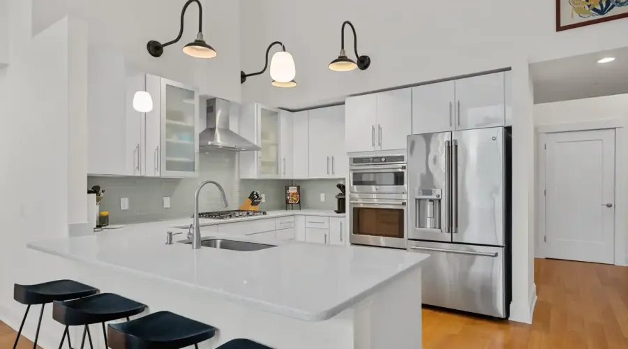 60 Merrimac St, Amesbury, Massachusetts, 01913, United States, 2 Bedrooms Bedrooms, 5 Rooms Rooms,2 BathroomsBathrooms,Condo,For Sale,Hatter's Point,Merrimac,2012242