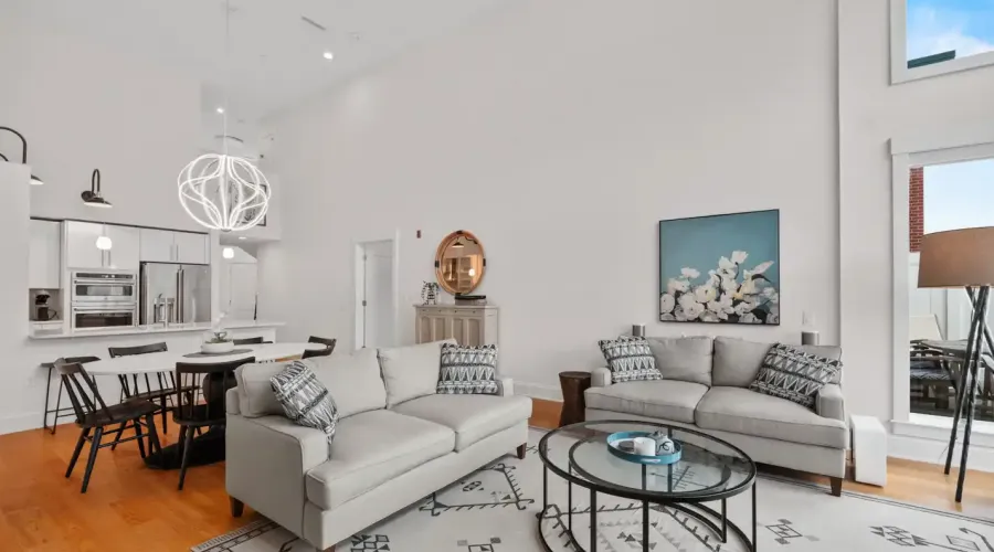 60 Merrimac St, Amesbury, Massachusetts, 01913, United States, 2 Bedrooms Bedrooms, 5 Rooms Rooms,2 BathroomsBathrooms,Condo,For Sale,Hatter's Point,Merrimac,2012242