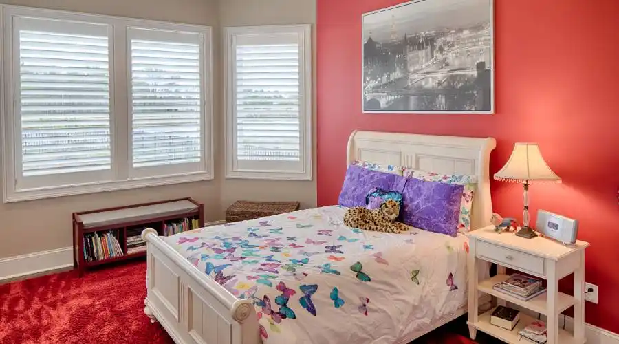 34 Lynnfield Place,Bluffton,South Carolina 29910,United States,5 Bedrooms Bedrooms,5 Rooms Rooms,4 BathroomsBathrooms,Residential,196811