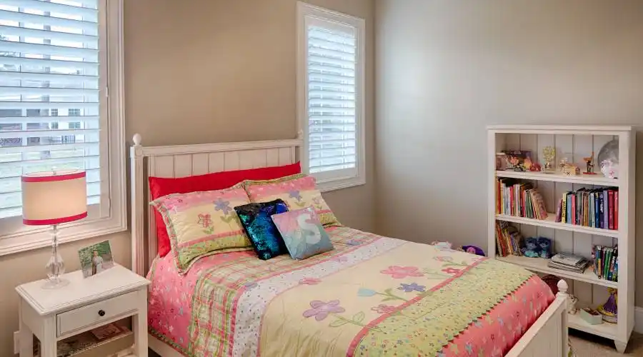34 Lynnfield Place,Bluffton,South Carolina 29910,United States,5 Bedrooms Bedrooms,5 Rooms Rooms,4 BathroomsBathrooms,Residential,196811