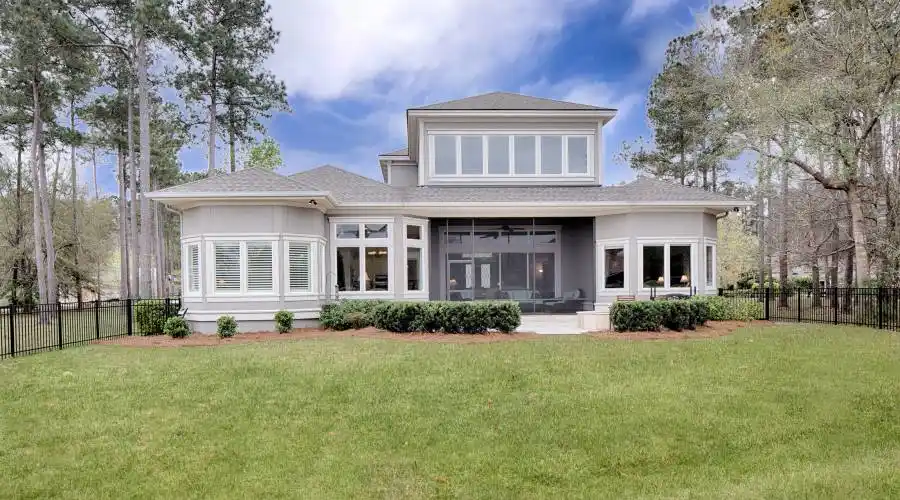 34 Lynnfield Place,Bluffton,South Carolina 29910,United States,5 Bedrooms Bedrooms,5 Rooms Rooms,4 BathroomsBathrooms,Residential,196811