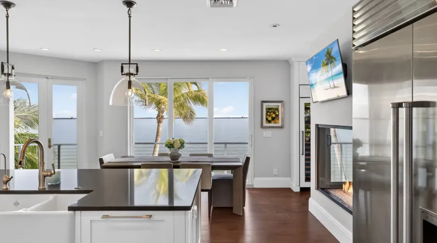 1552 San Carlos Bay Drive, Sanibel, Florida, 33957, United States, 4 Bedrooms Bedrooms, 10 Rooms Rooms,3 BathroomsBathrooms,Residential,For Sale,San Carlos Bay,2014970