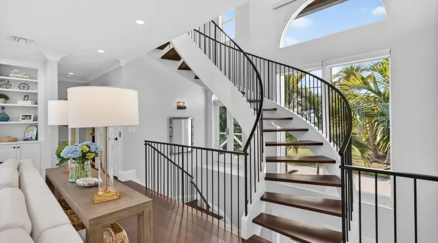 1552 San Carlos Bay Drive, Sanibel, Florida, 33957, United States, 4 Bedrooms Bedrooms, 10 Rooms Rooms,3 BathroomsBathrooms,Residential,For Sale,San Carlos Bay,2014970