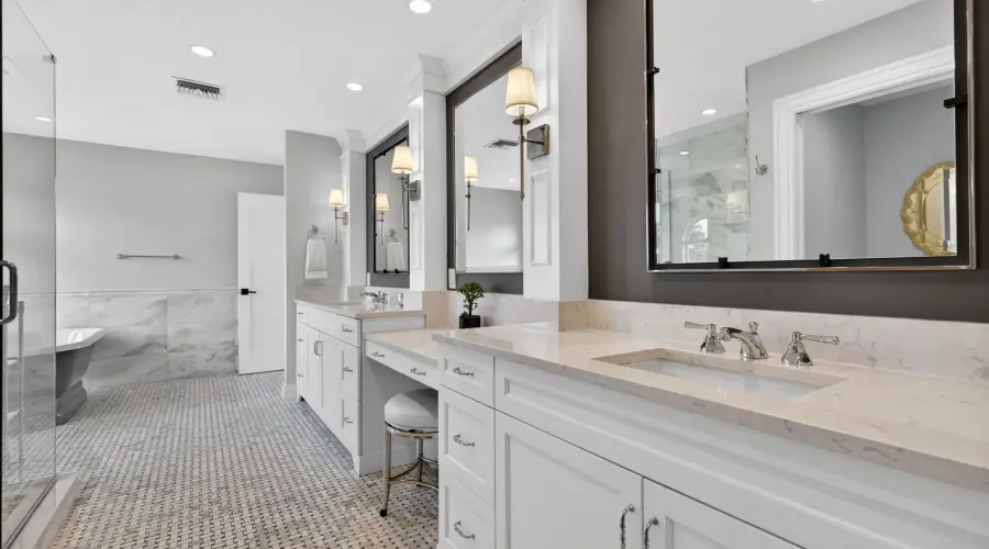 1552 San Carlos Bay Drive, Sanibel, Florida, 33957, United States, 4 Bedrooms Bedrooms, 10 Rooms Rooms,3 BathroomsBathrooms,Residential,For Sale,San Carlos Bay,2014970