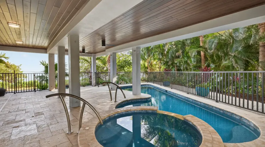 1552 San Carlos Bay Drive, Sanibel, Florida, 33957, United States, 4 Bedrooms Bedrooms, 10 Rooms Rooms,3 BathroomsBathrooms,Residential,For Sale,San Carlos Bay,2014970