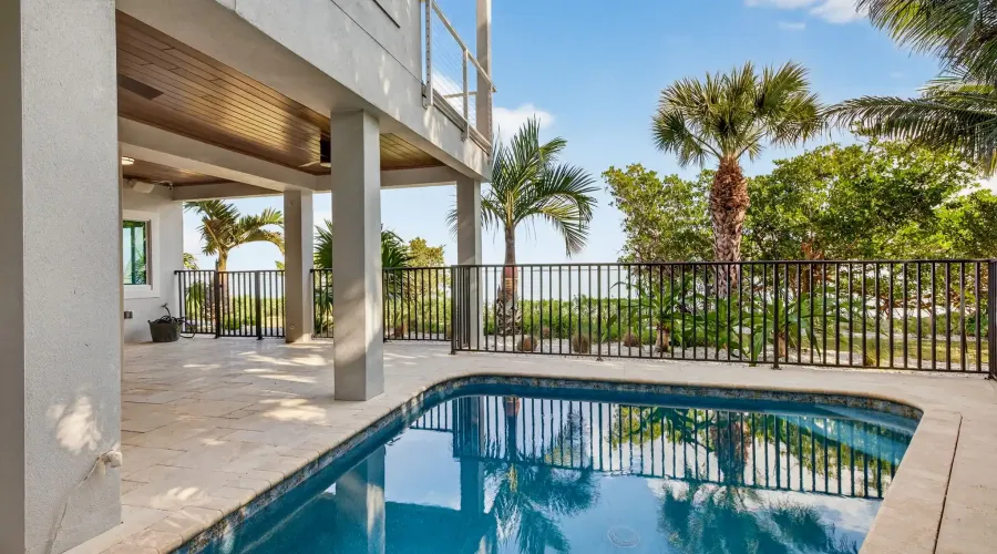 1552 San Carlos Bay Drive, Sanibel, Florida, 33957, United States, 4 Bedrooms Bedrooms, 10 Rooms Rooms,3 BathroomsBathrooms,Residential,For Sale,San Carlos Bay,2014970