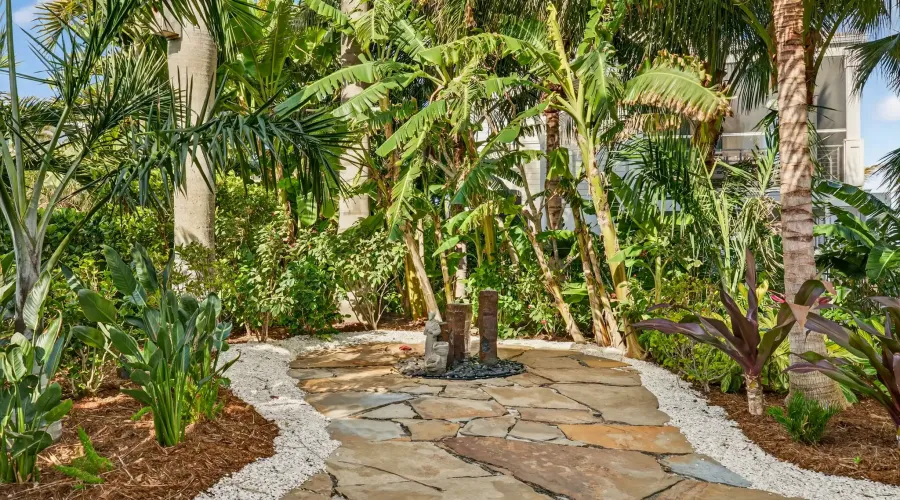 1552 San Carlos Bay Drive, Sanibel, Florida, 33957, United States, 4 Bedrooms Bedrooms, 10 Rooms Rooms,3 BathroomsBathrooms,Residential,For Sale,San Carlos Bay,2014970