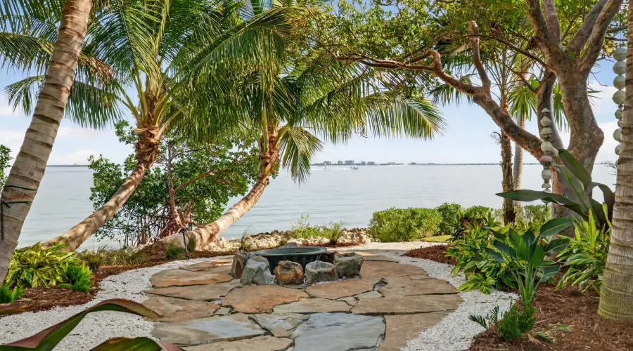 1552 San Carlos Bay Drive, Sanibel, Florida, 33957, United States, 4 Bedrooms Bedrooms, 10 Rooms Rooms,3 BathroomsBathrooms,Residential,For Sale,San Carlos Bay,2014970