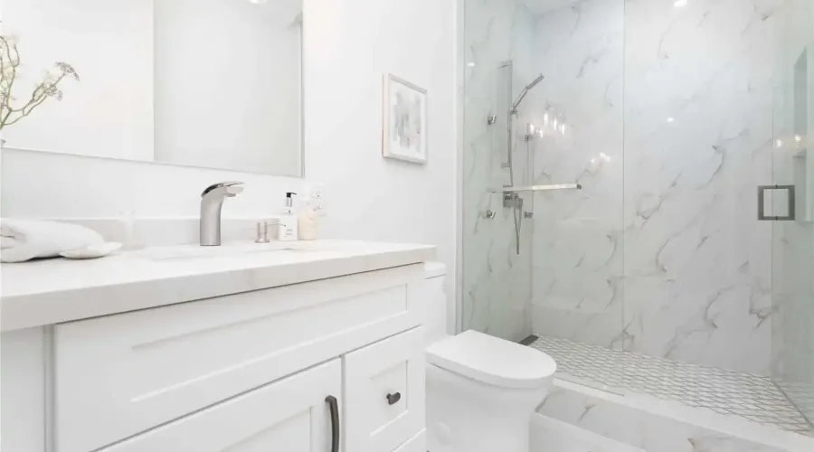 1138 Garden Road, Mississauga, Ontario, L5H 3J6, Canada, 5 Bedrooms Bedrooms, ,8 BathroomsBathrooms,Residential,For Sale,2014971