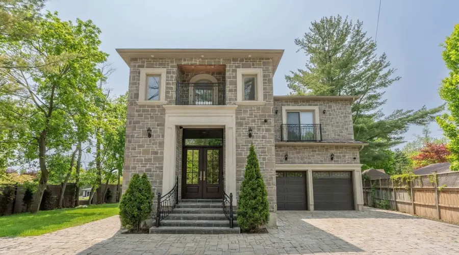 1138 Garden Road, Mississauga, Ontario, L5H 3J6, Canada, 5 Bedrooms Bedrooms, ,8 BathroomsBathrooms,Residential,For Sale,2014971