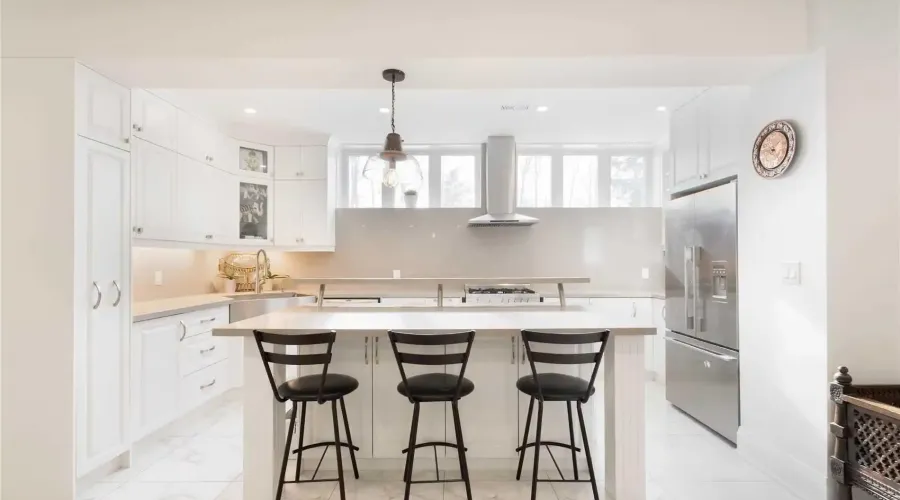 1138 Garden Road, Mississauga, Ontario, L5H 3J6, Canada, 5 Bedrooms Bedrooms, ,8 BathroomsBathrooms,Residential,For Sale,2014971