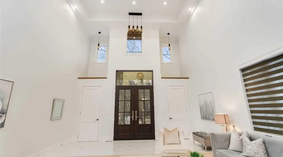 1138 Garden Road, Mississauga, Ontario, L5H 3J6, Canada, 5 Bedrooms Bedrooms, ,8 BathroomsBathrooms,Residential,For Sale,2014971