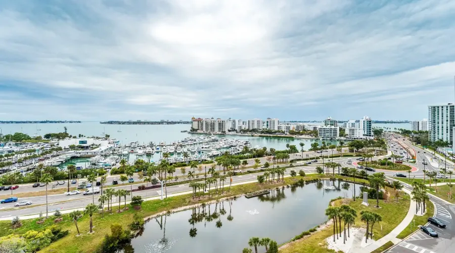 1255 N Gulfstream Ave, Sarasota, Florida, 34236, United States, 2 Bedrooms Bedrooms, 5 Rooms Rooms,2 BathroomsBathrooms,Residential,For Sale,Bay Plaza,Gulfstream ,11,2015485
