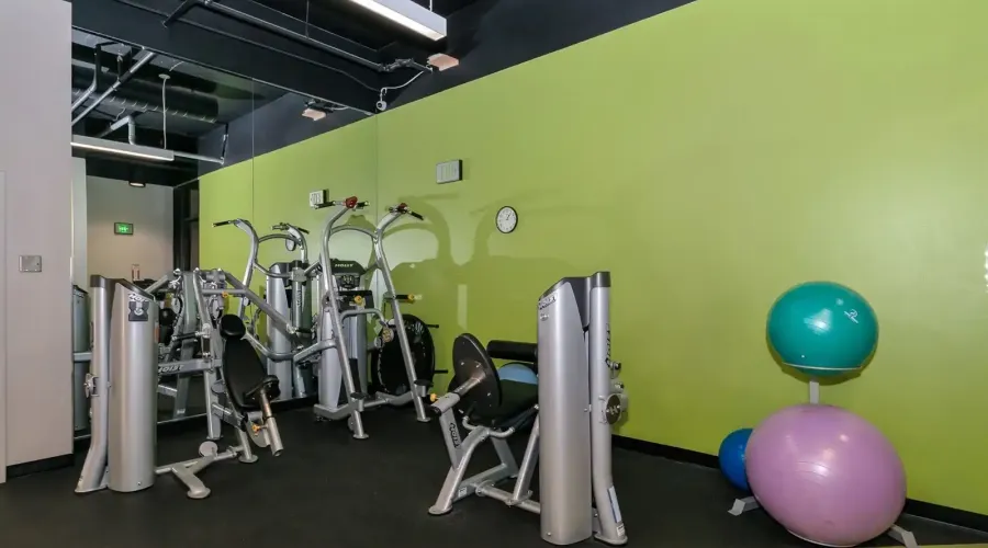 1255 N Gulfstream Ave, Sarasota, Florida, 34236, United States, 2 Bedrooms Bedrooms, 5 Rooms Rooms,2 BathroomsBathrooms,Residential,For Sale,Bay Plaza,Gulfstream ,11,2015485