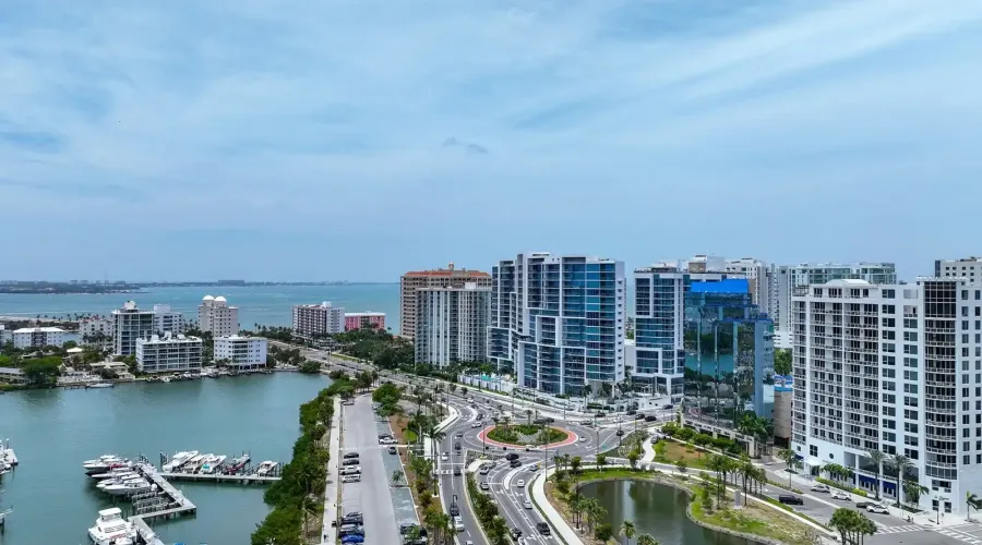 1255 N Gulfstream Ave, Sarasota, Florida, 34236, United States, 2 Bedrooms Bedrooms, 5 Rooms Rooms,2 BathroomsBathrooms,Residential,For Sale,Bay Plaza,Gulfstream ,11,2015485