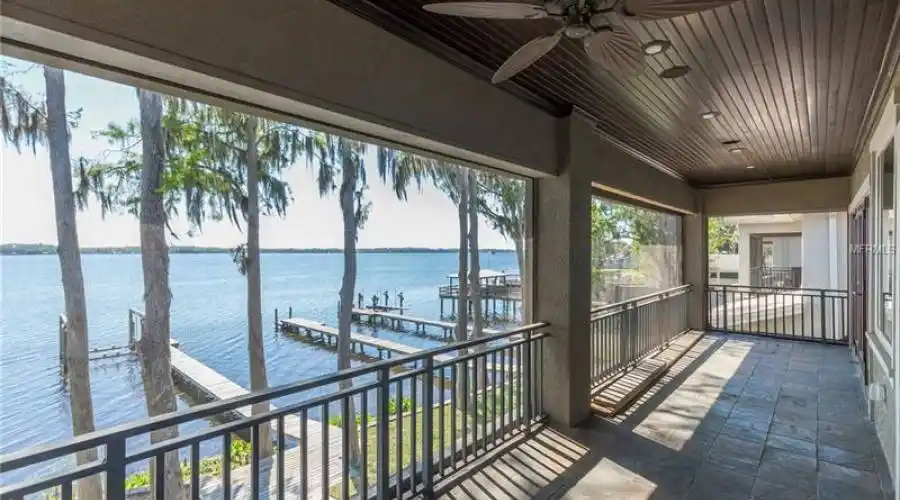 36 Burton Place,Tarpon Springs,Florida 34688,United States,5 Bedrooms Bedrooms,4 BathroomsBathrooms,Residential,Burton Place,197075