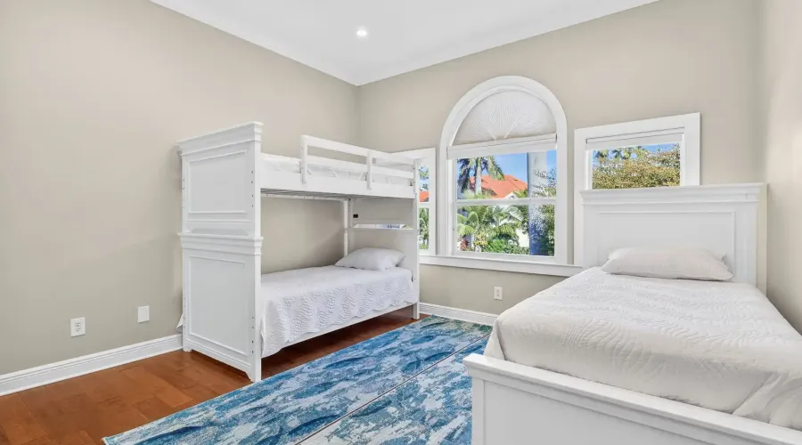 811 Birdie View Point, Sanibel, Florida, 3395, United States, 3 Bedrooms Bedrooms, 12 Rooms Rooms,2 BathroomsBathrooms,Residential,For Sale,Birdie View ,2017126