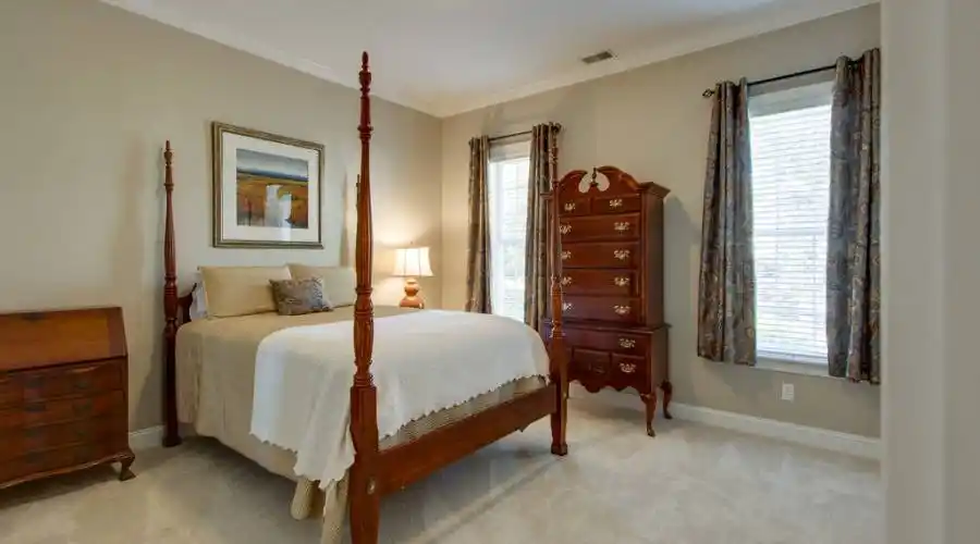 86 Farnsleigh Avenue,Bluffton,South Carolina 29910,United States,4 Bedrooms Bedrooms,4 Rooms Rooms,3 BathroomsBathrooms,Residential,Farnsleigh Avenue,197309