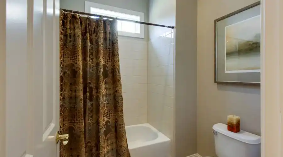 86 Farnsleigh Avenue,Bluffton,South Carolina 29910,United States,4 Bedrooms Bedrooms,4 Rooms Rooms,3 BathroomsBathrooms,Residential,Farnsleigh Avenue,197309