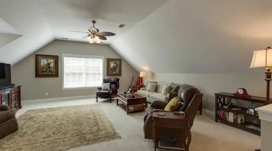 86 Farnsleigh Avenue,Bluffton,South Carolina 29910,United States,4 Bedrooms Bedrooms,4 Rooms Rooms,3 BathroomsBathrooms,Residential,Farnsleigh Avenue,197309
