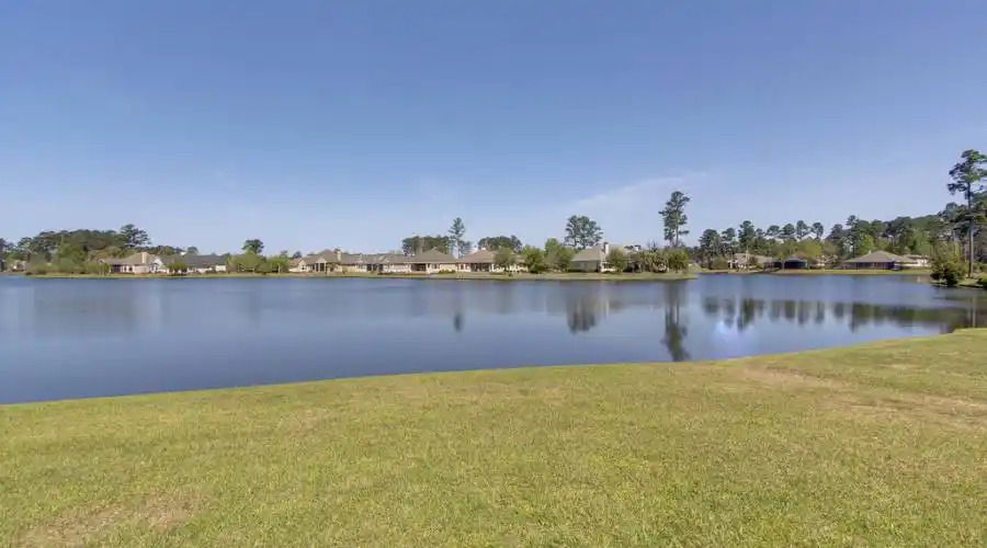 86 Farnsleigh Avenue,Bluffton,South Carolina 29910,United States,4 Bedrooms Bedrooms,4 Rooms Rooms,3 BathroomsBathrooms,Residential,Farnsleigh Avenue,197309