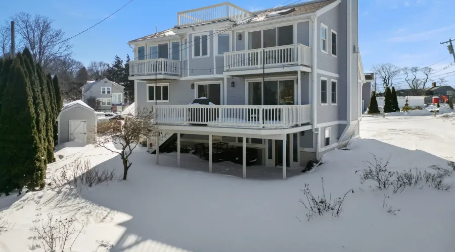 Breezy Point rd, Gloucester, Massachusetts, 01930, United States, 5 Bedrooms Bedrooms, 10 Rooms Rooms,3 BathroomsBathrooms,Residential,For Sale,Breezy Point ,2020564