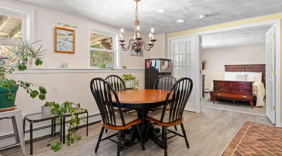 Breezy Point rd, Gloucester, Massachusetts, 01930, United States, 5 Bedrooms Bedrooms, 10 Rooms Rooms,3 BathroomsBathrooms,Residential,For Sale,Breezy Point ,2020564