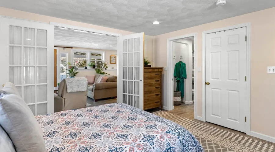 Breezy Point rd, Gloucester, Massachusetts, 01930, United States, 5 Bedrooms Bedrooms, 10 Rooms Rooms,3 BathroomsBathrooms,Residential,For Sale,Breezy Point ,2020564