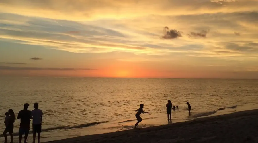 739 Anchor Drive, Sanibel Island, Florida, 33957, United States, 3 Bedrooms Bedrooms, 10 Rooms Rooms,2 BathroomsBathrooms,Residential,For Sale,Anchor,2020789