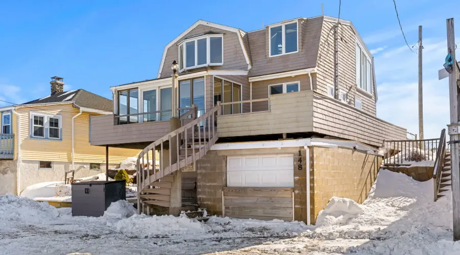 148 Long Beach, Rockport, Massachusetts, 01966, United States, 3 Bedrooms Bedrooms, 9 Rooms Rooms,3 BathroomsBathrooms,Residential,For Sale,Long Beach,2020791