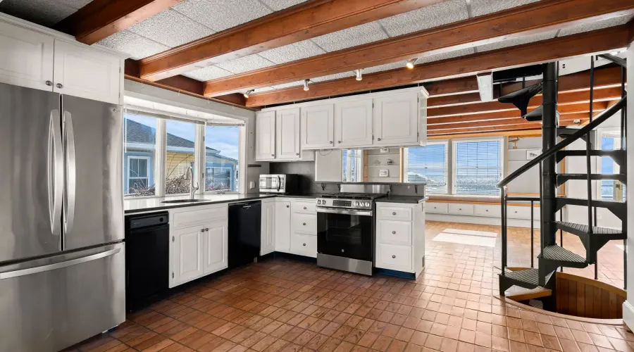 148 Long Beach, Rockport, Massachusetts, 01966, United States, 3 Bedrooms Bedrooms, 9 Rooms Rooms,3 BathroomsBathrooms,Residential,For Sale,Long Beach,2020791