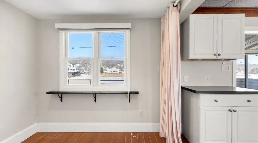 148 Long Beach, Rockport, Massachusetts, 01966, United States, 3 Bedrooms Bedrooms, 9 Rooms Rooms,3 BathroomsBathrooms,Residential,For Sale,Long Beach,2020791