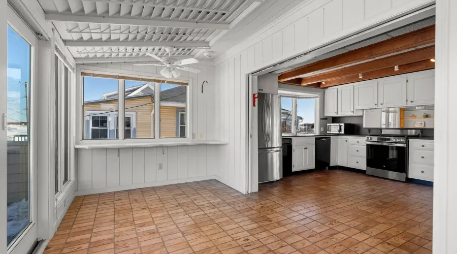 148 Long Beach, Rockport, Massachusetts, 01966, United States, 3 Bedrooms Bedrooms, 9 Rooms Rooms,3 BathroomsBathrooms,Residential,For Sale,Long Beach,2020791