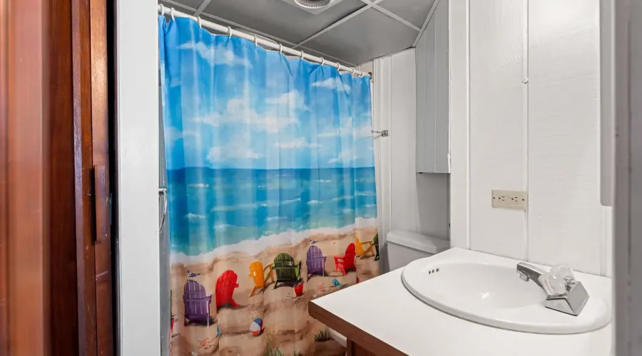 148 Long Beach, Rockport, Massachusetts, 01966, United States, 3 Bedrooms Bedrooms, 9 Rooms Rooms,3 BathroomsBathrooms,Residential,For Sale,Long Beach,2020791