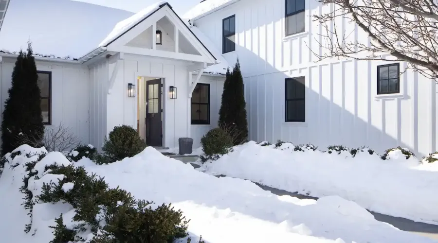 5 Valley Road, Salisbury, Connecticut, 06068, United States, 4 Bedrooms Bedrooms, 10 Rooms Rooms,3 BathroomsBathrooms,Residential,For Sale,Valley,2020792