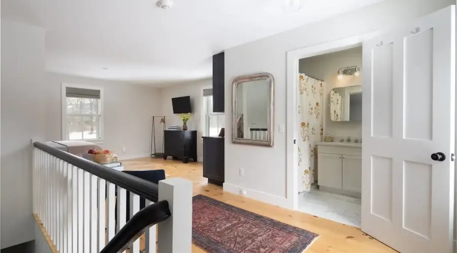 5 Valley Road, Salisbury, Connecticut, 06068, United States, 4 Bedrooms Bedrooms, 10 Rooms Rooms,3 BathroomsBathrooms,Residential,For Sale,Valley,2020792