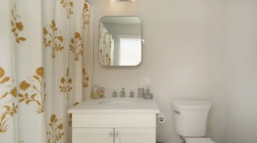 5 Valley Road, Salisbury, Connecticut, 06068, United States, 4 Bedrooms Bedrooms, 10 Rooms Rooms,3 BathroomsBathrooms,Residential,For Sale,Valley,2020792