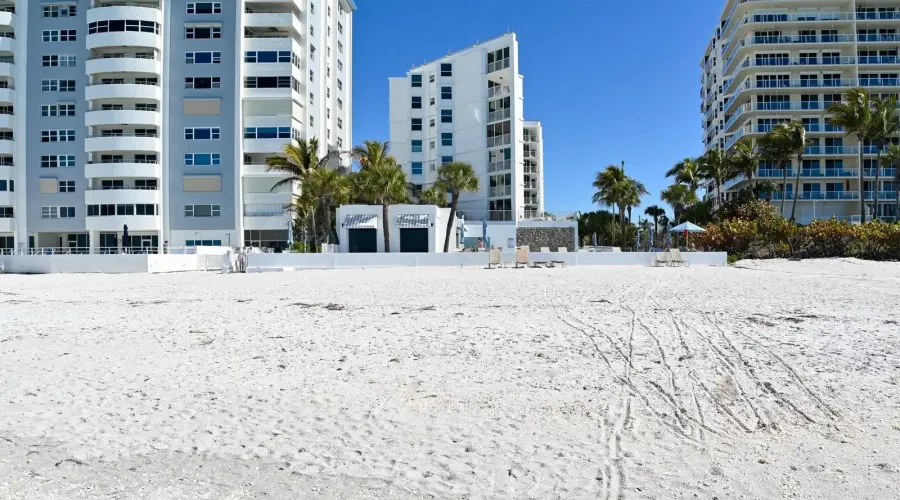 1770 Benjamin Franklin Dr, #206, Sarasota, Florida, 34236, United States, 2 Bedrooms Bedrooms, 5 Rooms Rooms,2 BathroomsBathrooms,Residential,For Sale,Lido Harbour Towers,Benjamin Franklin ,2,2021041