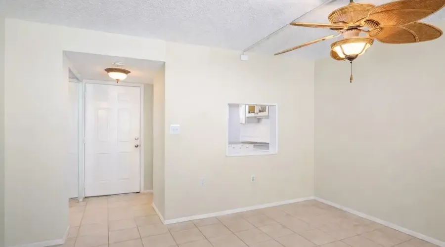 1770 Benjamin Franklin Dr, #206, Sarasota, Florida, 34236, United States, 2 Bedrooms Bedrooms, 5 Rooms Rooms,2 BathroomsBathrooms,Residential,For Sale,Lido Harbour Towers,Benjamin Franklin ,2,2021041