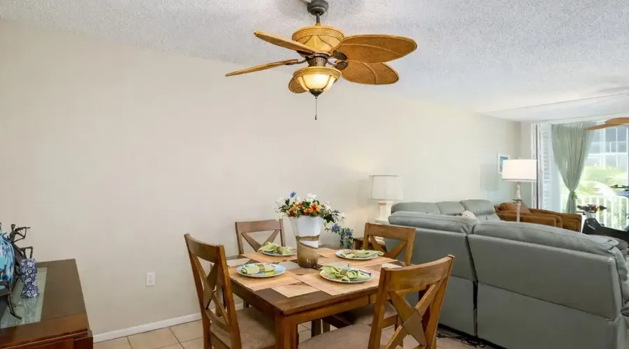 1770 Benjamin Franklin Dr, #206, Sarasota, Florida, 34236, United States, 2 Bedrooms Bedrooms, 5 Rooms Rooms,2 BathroomsBathrooms,Residential,For Sale,Lido Harbour Towers,Benjamin Franklin ,2,2021041