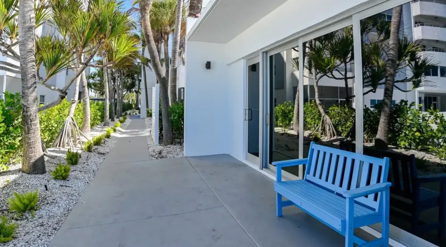 1770 Benjamin Franklin Dr, #206, Sarasota, Florida, 34236, United States, 2 Bedrooms Bedrooms, 5 Rooms Rooms,2 BathroomsBathrooms,Residential,For Sale,Lido Harbour Towers,Benjamin Franklin ,2,2021041