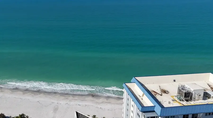 1770 Benjamin Franklin Dr, #206, Sarasota, Florida, 34236, United States, 2 Bedrooms Bedrooms, 5 Rooms Rooms,2 BathroomsBathrooms,Residential,For Sale,Lido Harbour Towers,Benjamin Franklin ,2,2021041