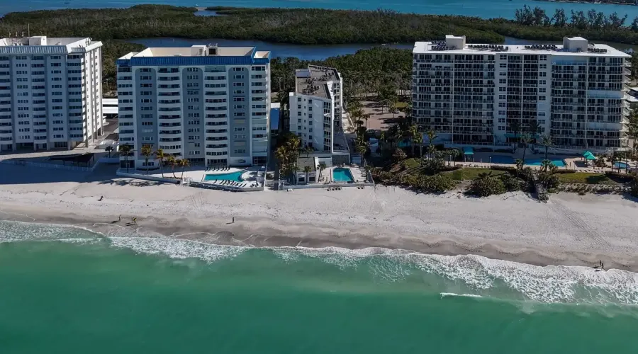 1770 Benjamin Franklin Dr, #206, Sarasota, Florida, 34236, United States, 2 Bedrooms Bedrooms, 5 Rooms Rooms,2 BathroomsBathrooms,Residential,For Sale,Lido Harbour Towers,Benjamin Franklin ,2,2021041