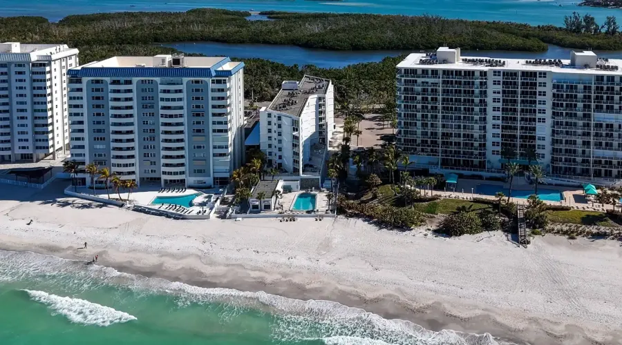 1770 Benjamin Franklin Dr, #206, Sarasota, Florida, 34236, United States, 2 Bedrooms Bedrooms, 5 Rooms Rooms,2 BathroomsBathrooms,Residential,For Sale,Lido Harbour Towers,Benjamin Franklin ,2,2021041
