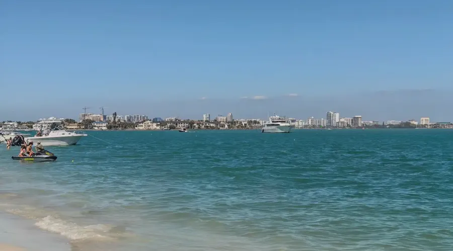 1770 Benjamin Franklin Dr, #206, Sarasota, Florida, 34236, United States, 2 Bedrooms Bedrooms, 5 Rooms Rooms,2 BathroomsBathrooms,Residential,For Sale,Lido Harbour Towers,Benjamin Franklin ,2,2021041